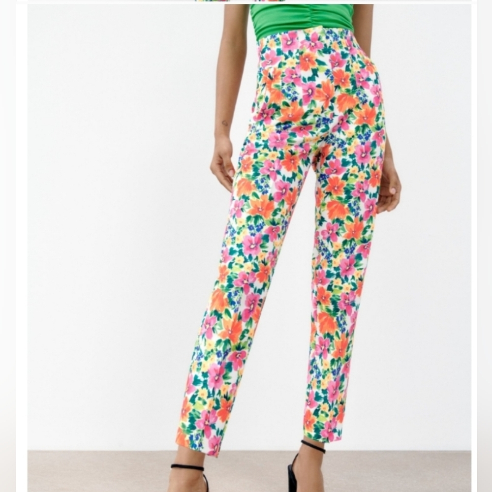 Zara Floral High-Waist Straight Pants in Multicolor